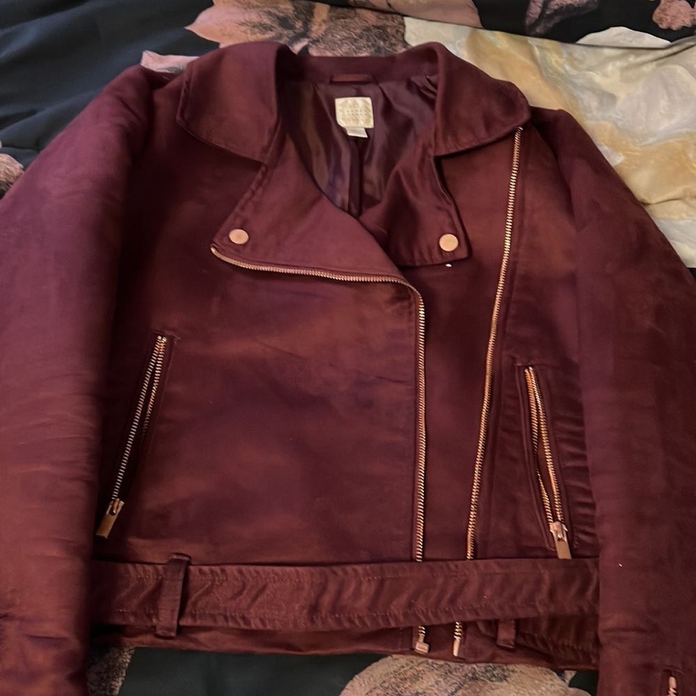 Jacket - Picture 2 of 4
